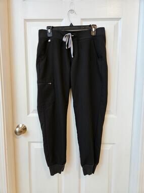 FIGS Zamora Jogger Scrub Pants Black Medium Petite M/P Cargo